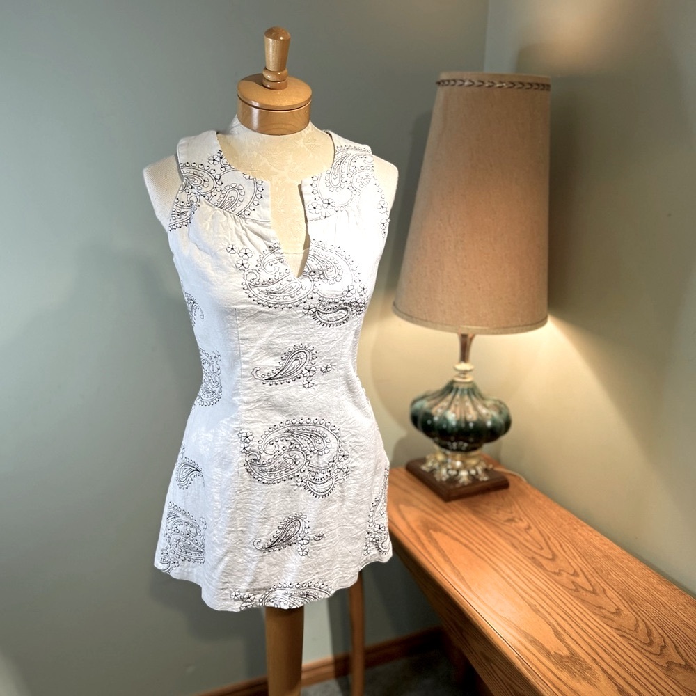 Incredible Linen Mini-Dress